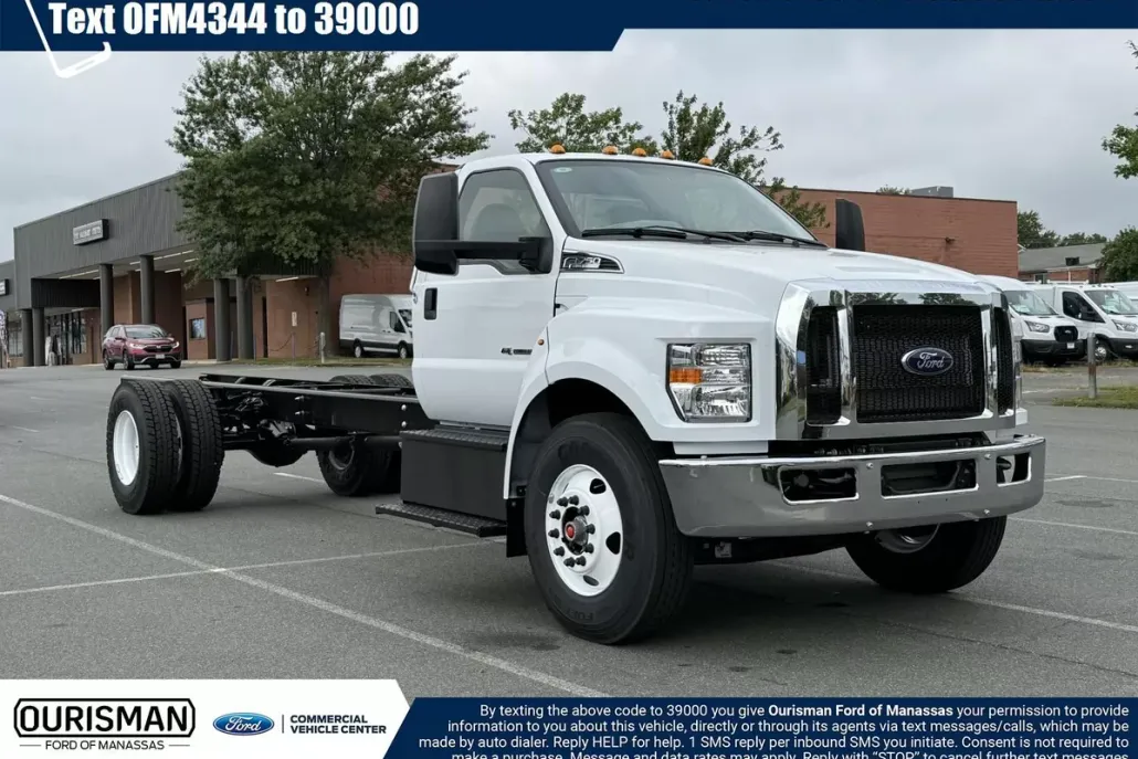 2026 Ford F-750 Base photo 1