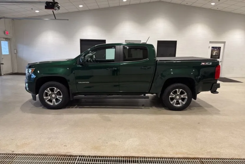 2015 Chevrolet Colorado Z71 photo 1