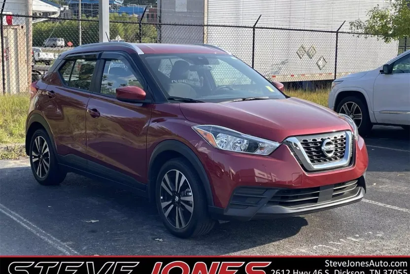 2020 Nissan Kicks SV photo 1