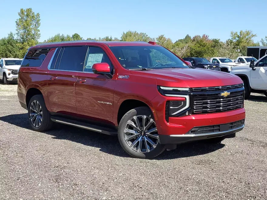2026 Chevrolet Suburban High Country photo 1
