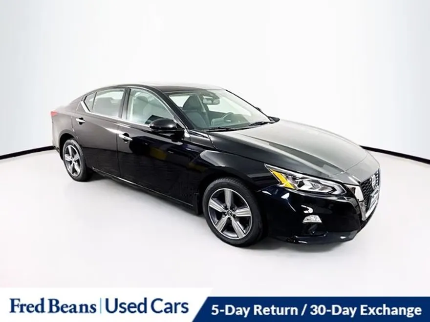 2019 Nissan Altima 2.5 SV photo 1