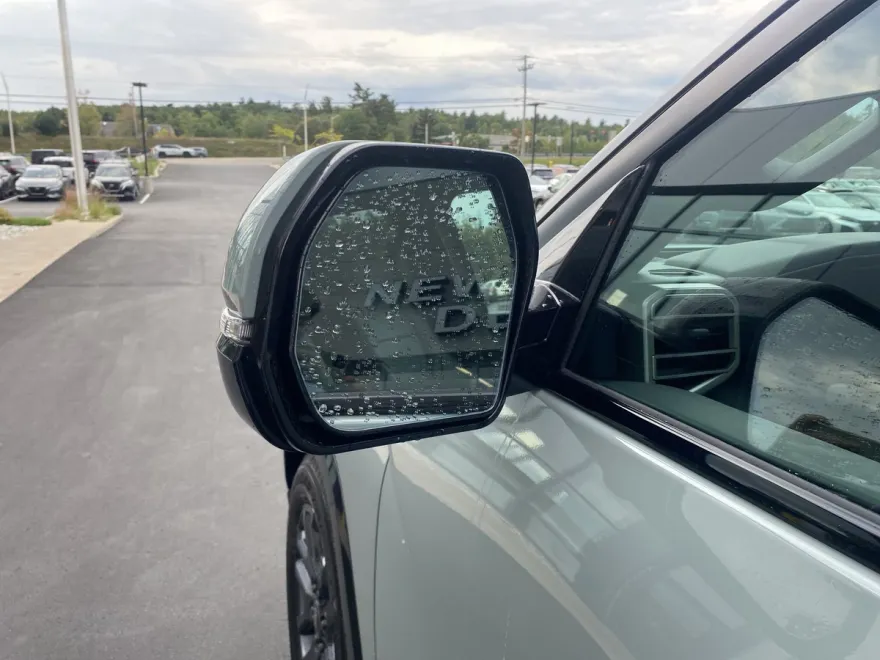 2026 Toyota Sequoia Platinum photo 1