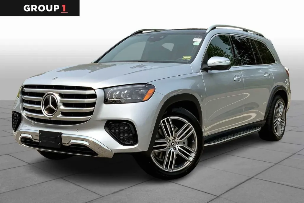 2025 Mercedes Benz GLS 450 4MATIC photo 1