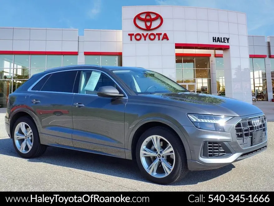 2023 Audi Q8 Prestige 55 photo 1