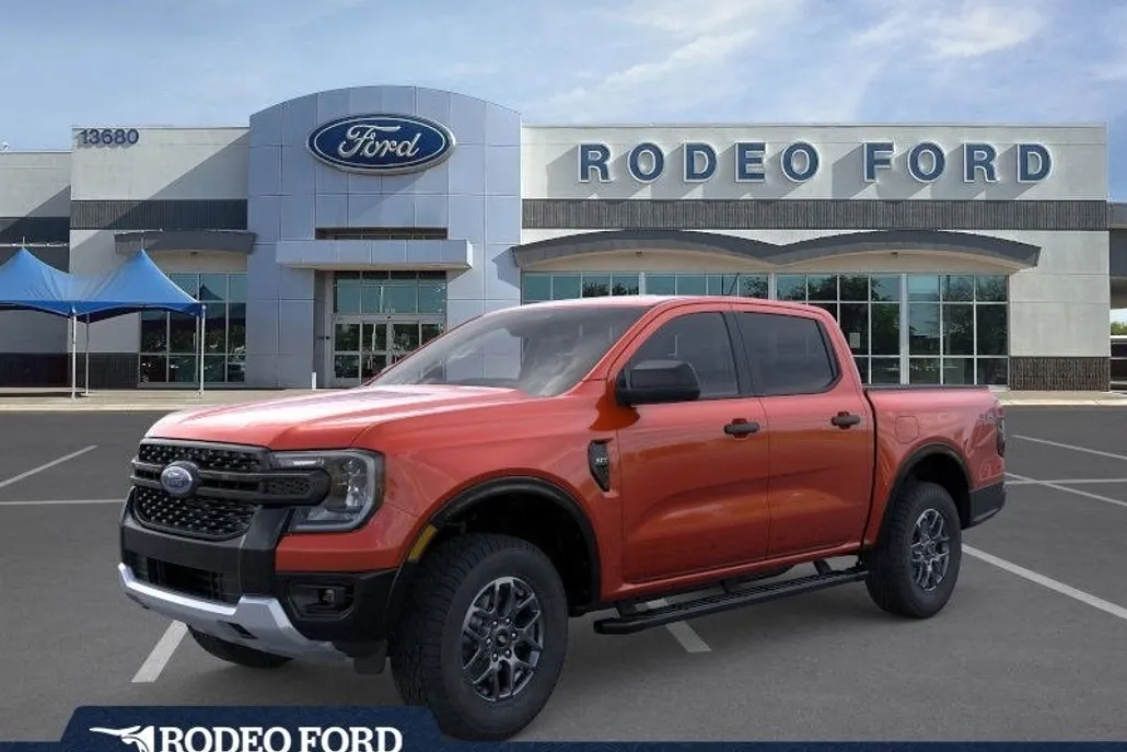 2024 Ford Ranger XLT photo 1