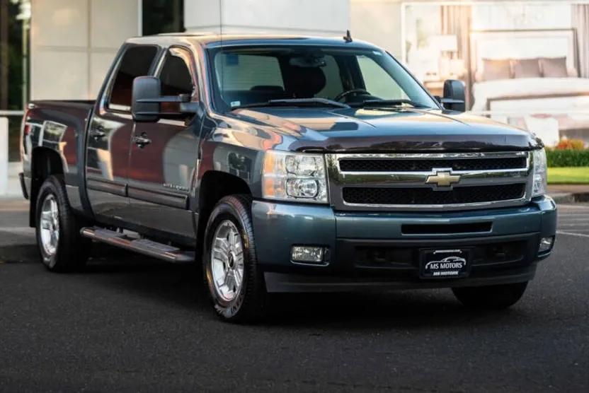 2010 Chevrolet Silverado 1500 LTZ photo 1