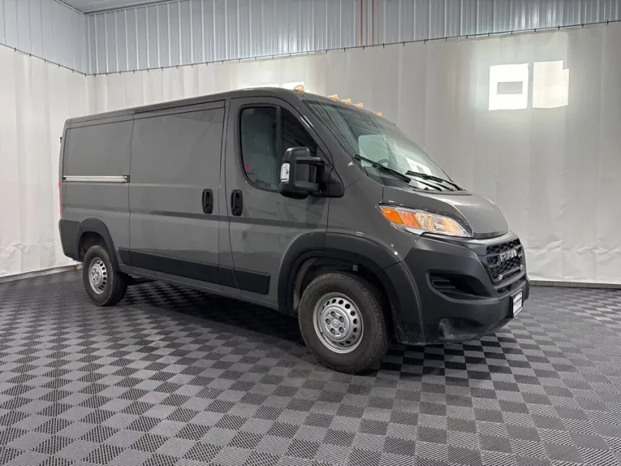 2025 Ram ProMaster 1500 Tradesman photo 1