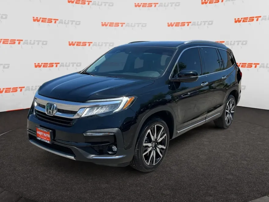 2022 Honda Pilot Touring photo 1