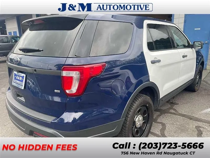 2018 Ford Explorer photo 1