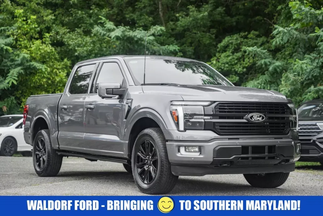 2024 Ford F-150 Platinum photo 1