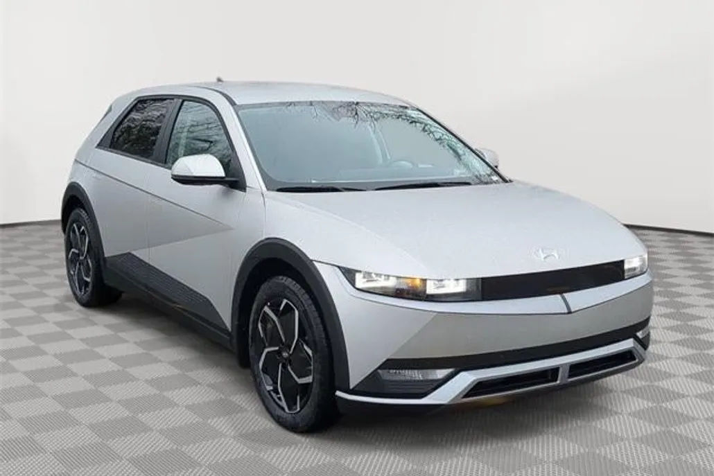2024 Hyundai Ioniq 5 SEL photo 1