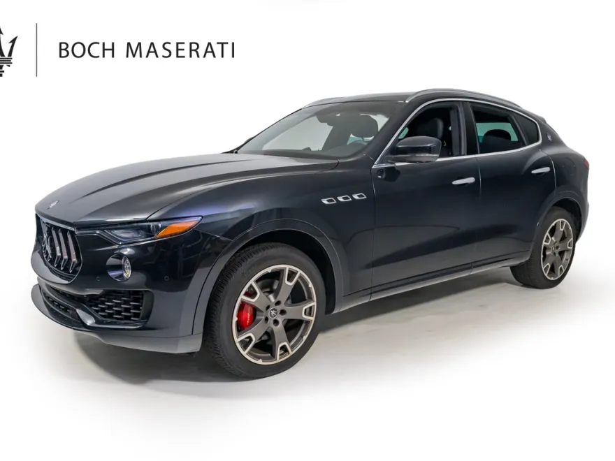 2021 Maserati Levante Base photo 1