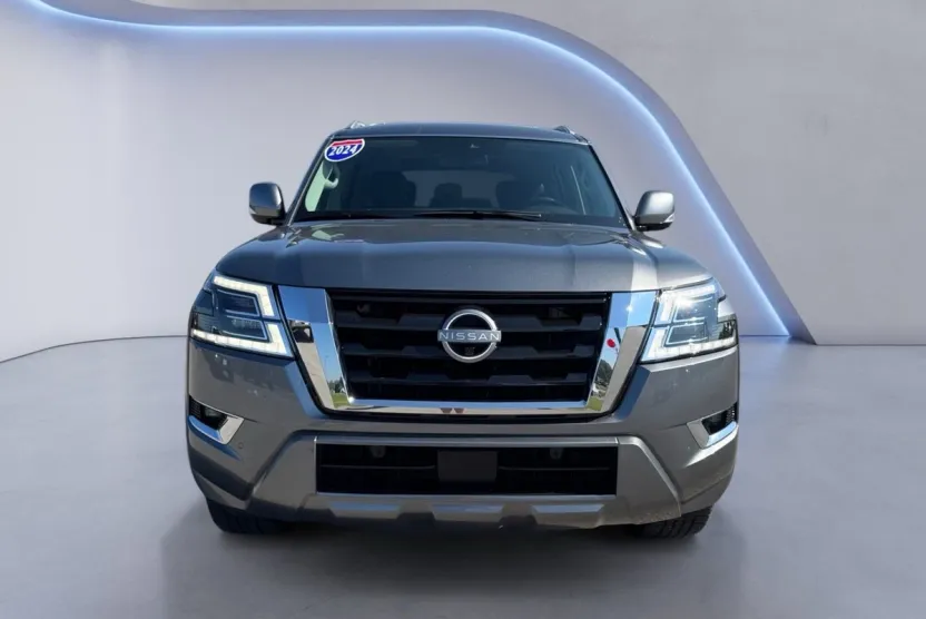 2024 Nissan Armada SL photo 1