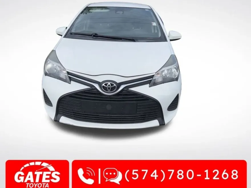2017 Toyota Yaris L photo 1