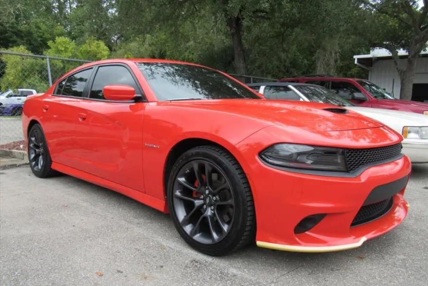 2022 Dodge Charger R/T photo 1