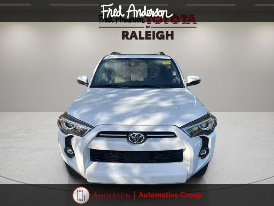 2021 Toyota 4Runner SR5 Premium photo 1