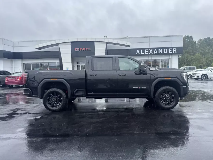 2025 Gmc Sierra 2500 HD AT4 photo 1