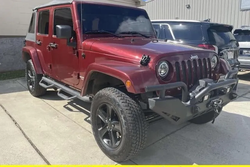 2009 Jeep Wrangler Unlimited Sahara photo 1