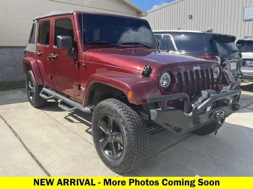 2009 Jeep Wrangler Unlimited Sahara photo 1