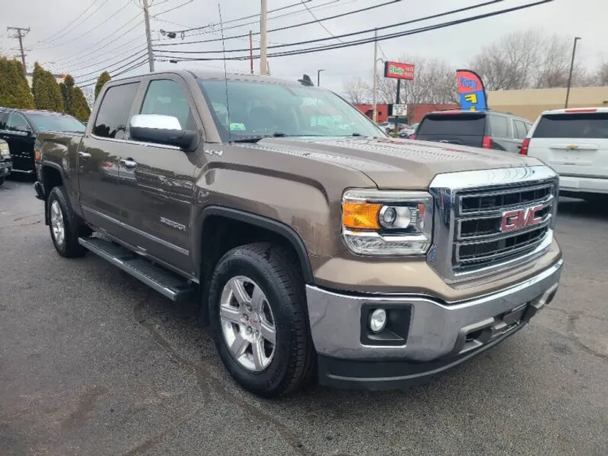 2015 Gmc Sierra 1500 SLT photo 1