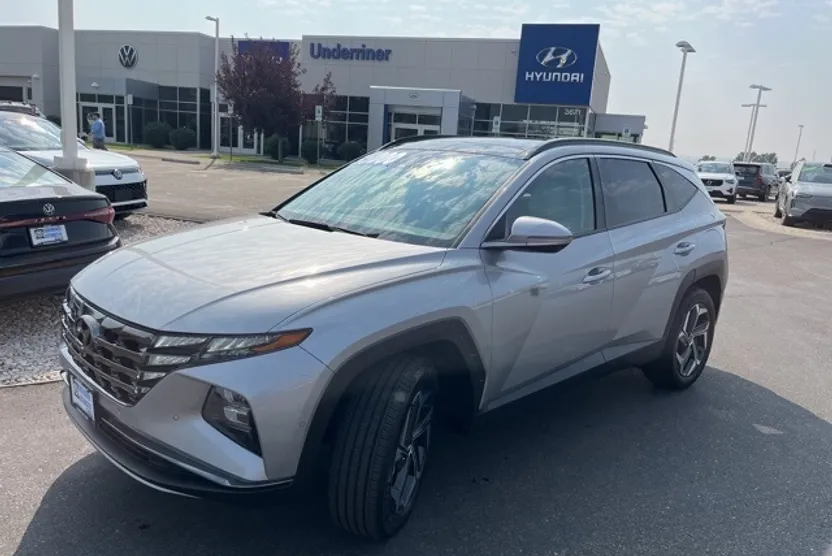 2023 Hyundai Tucson Hybrid Limited photo 1