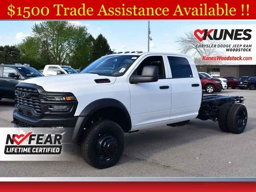 2025 Ram 4500 photo 1