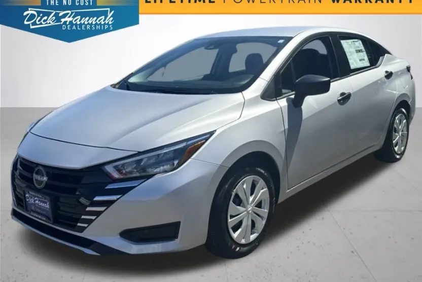 2025 Nissan Versa 1.6 S photo 1