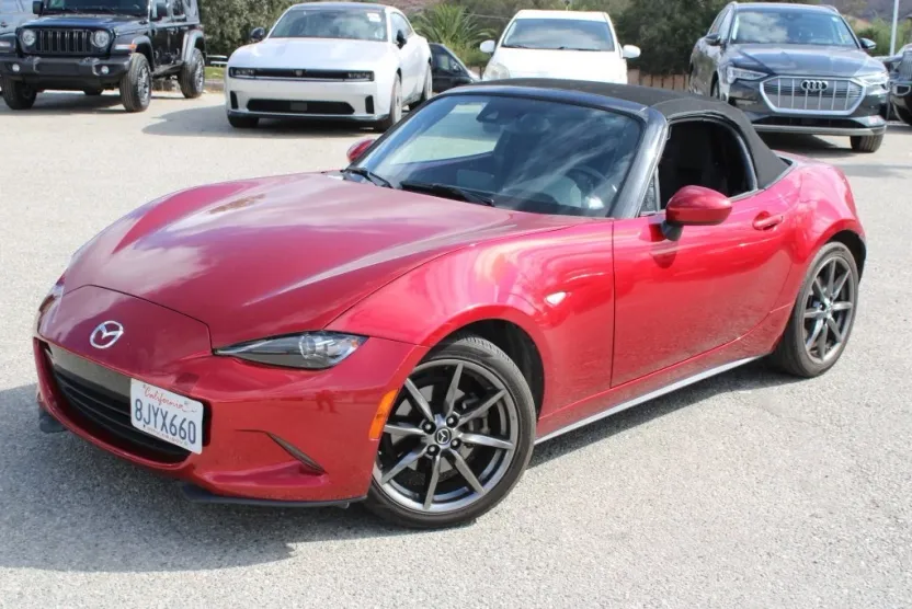 2019 Mazda MX-5 Miata Miata Grand Touring photo 1