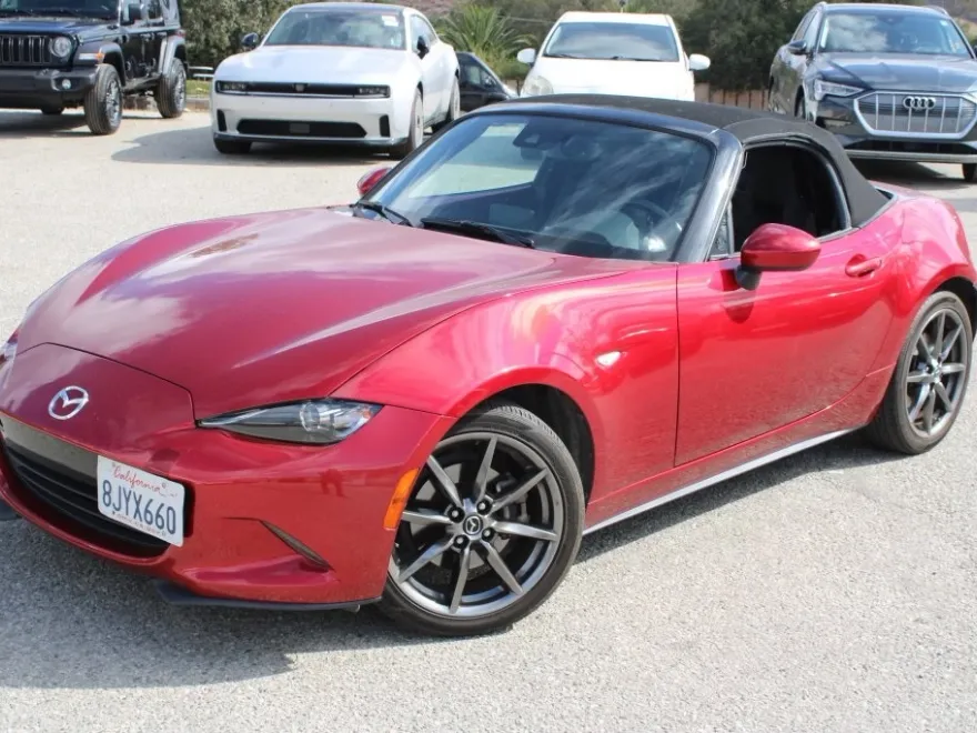 2019 Mazda MX-5 Miata Miata Grand Touring photo 1