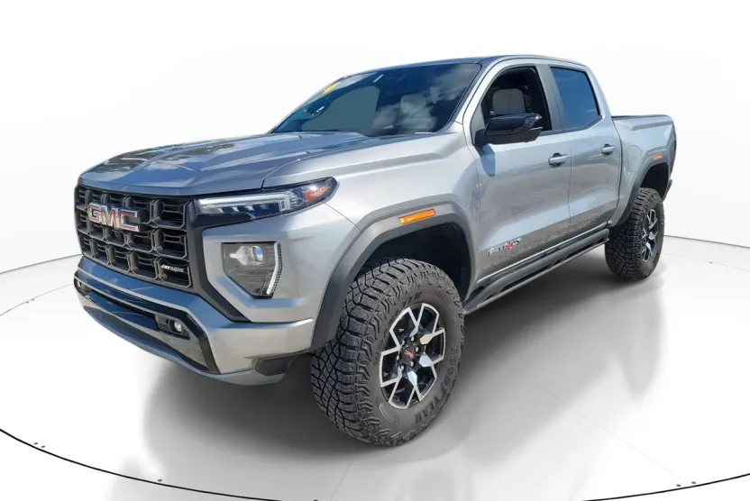 2024 Gmc Canyon AT4X photo 1