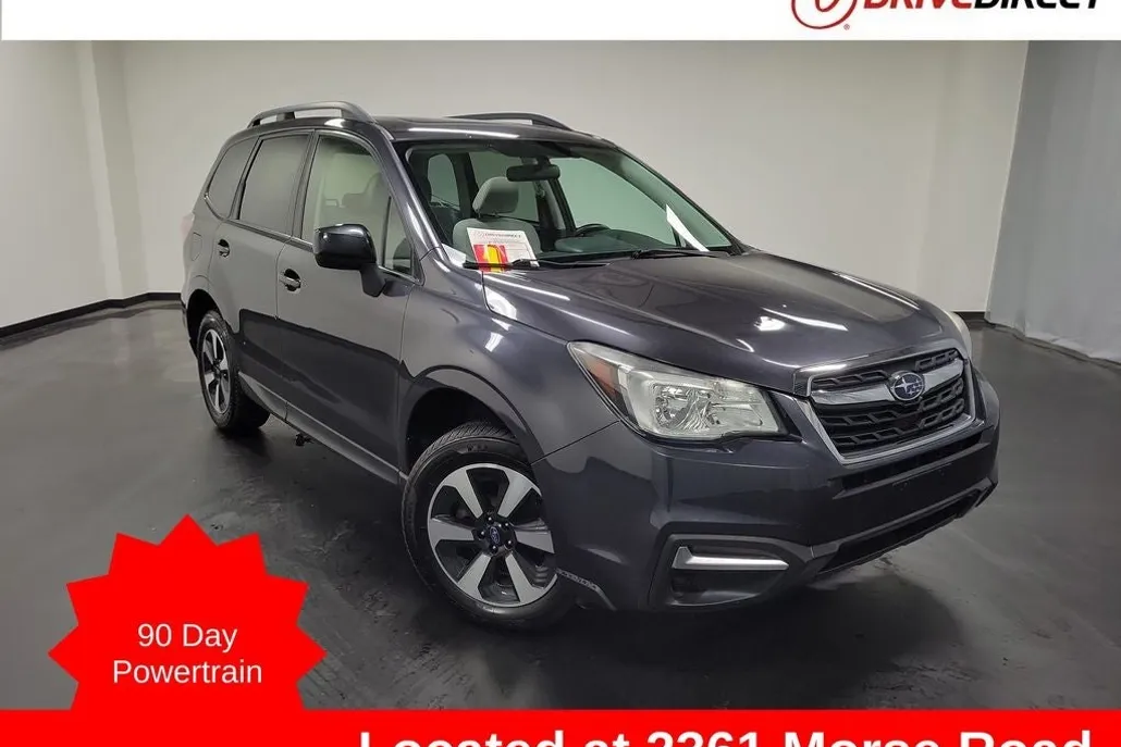 2017 Subaru Forester 2.5i Premium photo 1