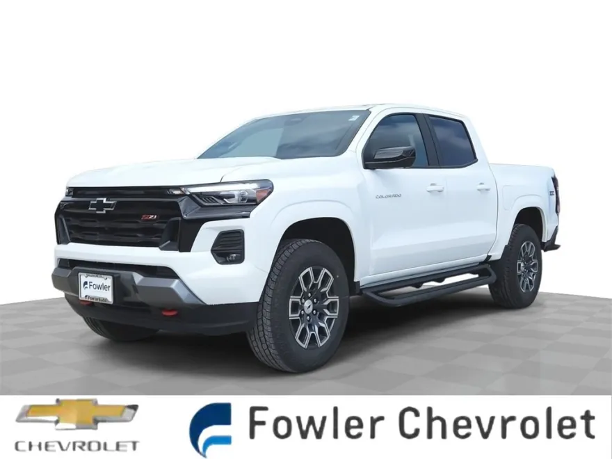2025 Chevrolet Colorado Z71 photo 1