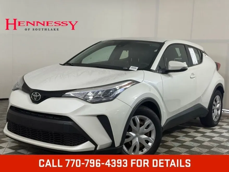 2021 Toyota C-HR LE photo 1
