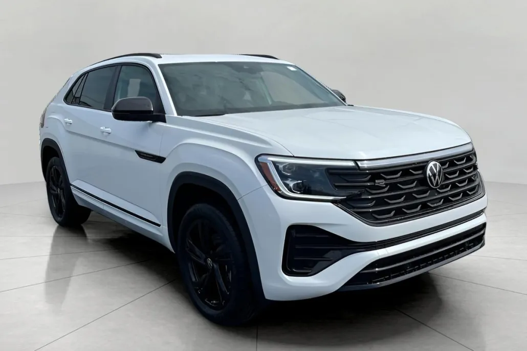2025 Volkswagen Atlas Cross Sport SEL R-Line photo 1