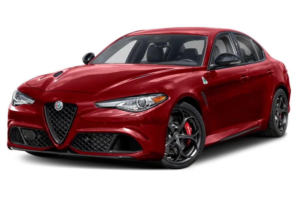 2023 Alfa Romeo Giulia Quadrifoglio photo 1