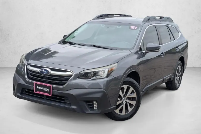 2021 Subaru Outback Premium photo 1