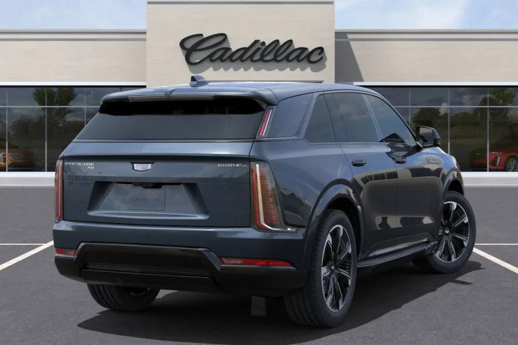 2025 Cadillac Escalade IQ Sport photo 1