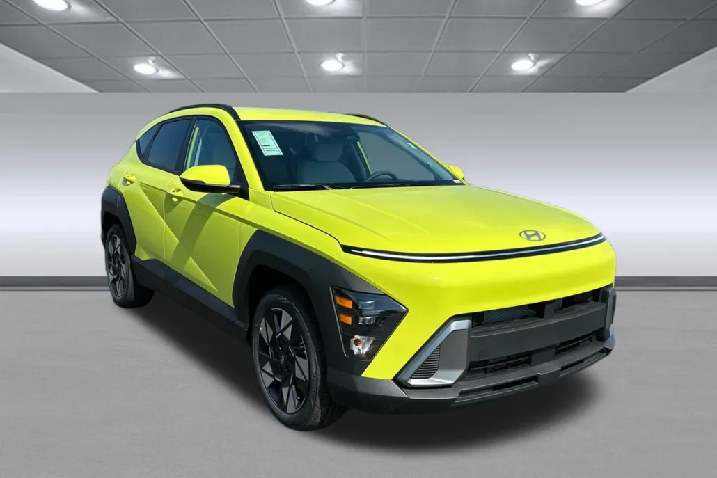 2025 Hyundai Kona SEL photo 1