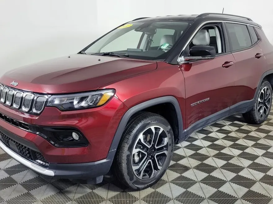 2022 Jeep Compass Limited photo 1