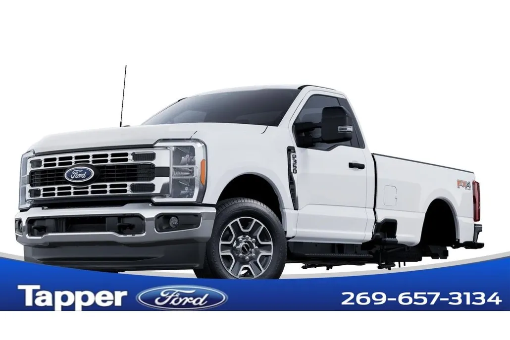 2025 Ford F-350 XLT photo 1