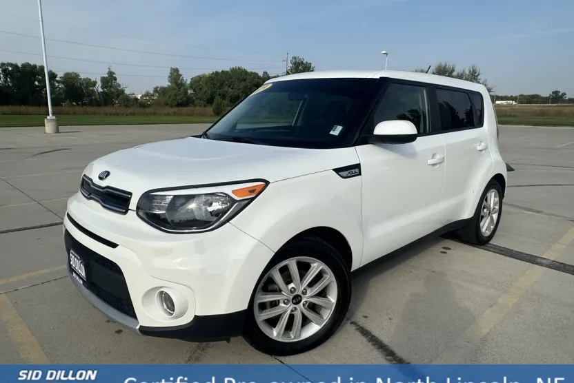2019 Kia Soul Plus photo 1