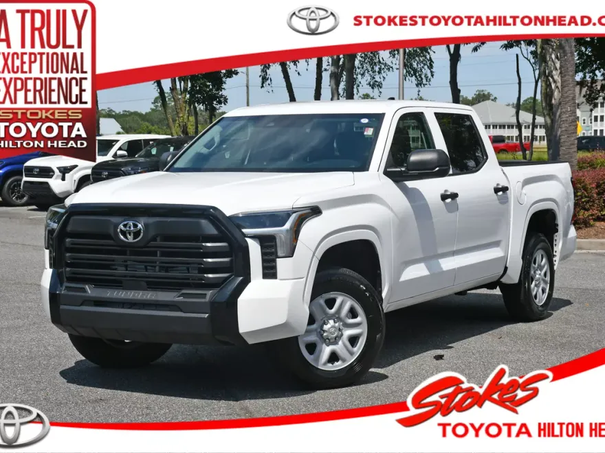 2024 Toyota Tundra SR CrewMax photo 1