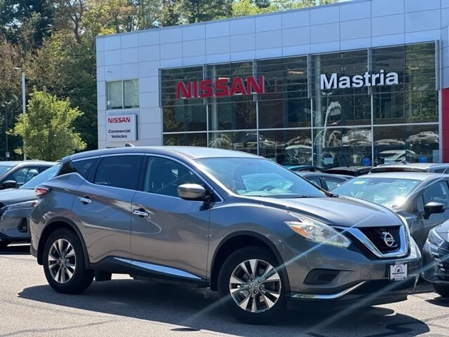 2017 Nissan Murano S photo 1