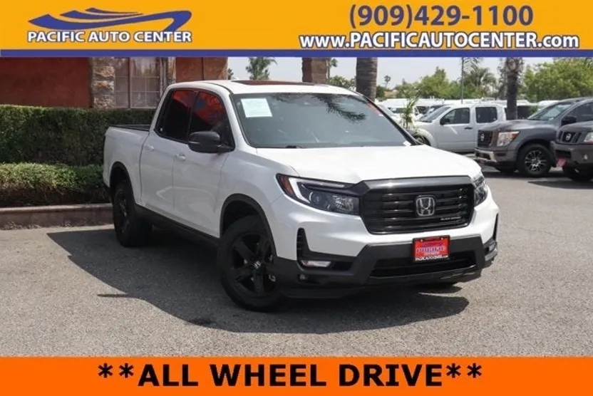 2022 Honda Ridgeline Black Edition photo 1