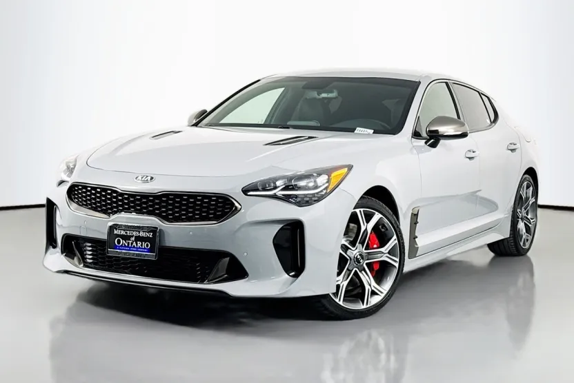 2021 Kia Stinger GT photo 1