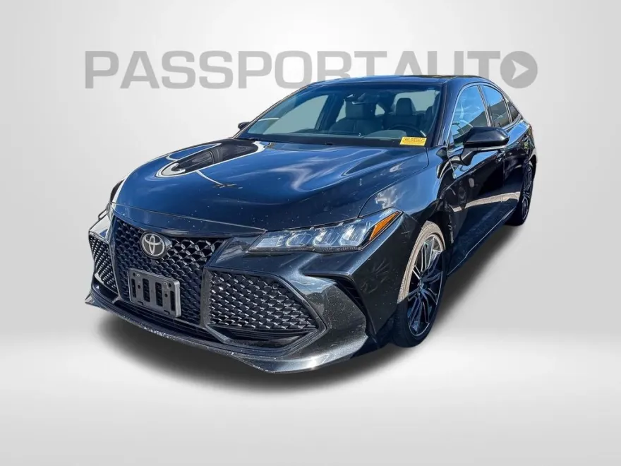 2019 Toyota Avalon XSE photo 1