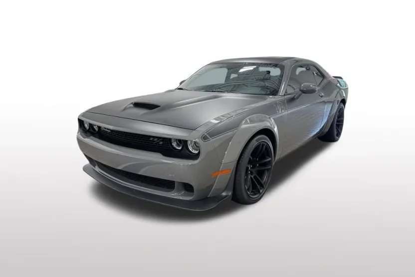 2023 Dodge Challenger R/T Scat Pack photo 1