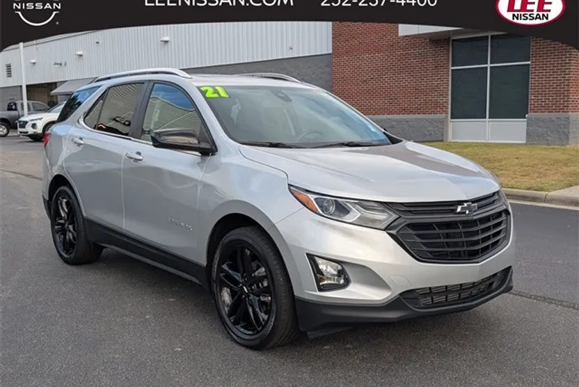2021 Chevrolet Equinox LT photo 1