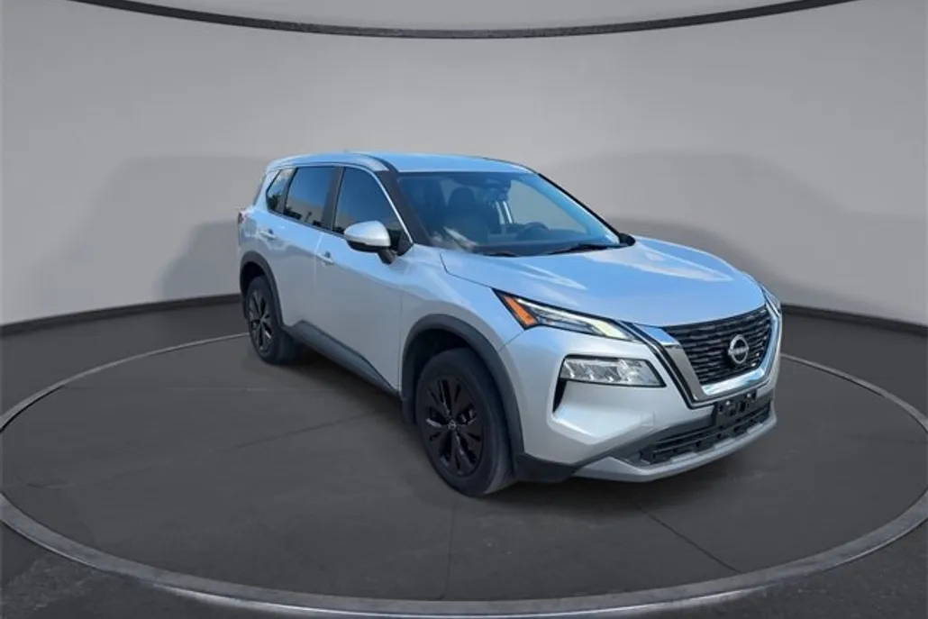 2023 Nissan Rogue SV photo 1