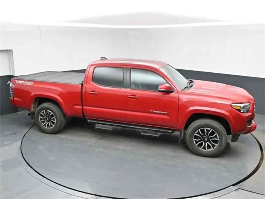 2023 Toyota Tacoma TRD Sport V6 photo 1